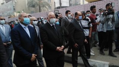  محافظ القاهرة يتفقد أعمال شفط مياه الأمطار من الشوارع 