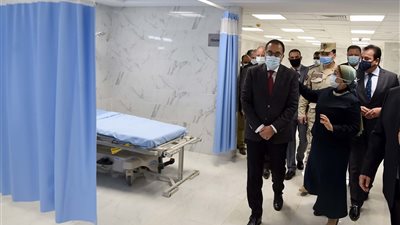 رئيس الوزراء يتفقد أعمال تطوير قسم الطوارئ ليصبح مُستشفى الاستقبال والطوارئ بقصر العينى