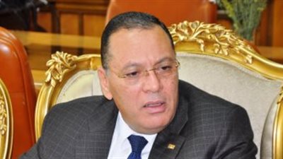 قرار جديد بتخفيض اعداد العاملين الى 50% يطبق من اليوم الاحد.. مستند