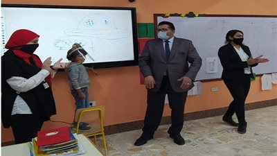 وكيل تعليم سيناء يتفقد المدرسة المصرية اليابانية بشرم الشيخ 