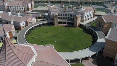 براتب 9500 درهم| كبري المدارس الإماراتية تعلن عن وظائف جديدة للمعلمين والمعلمات في جميع المواد.. ننشر نص الإعلان