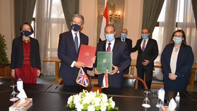 مصر توقع إتفاقية المشاركة المصرية البريطانية مع المملكة المتحدة