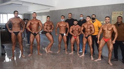 بمشاركة ٨٠ طالبا.. جامعة سوهاج تختتم فعاليات بطولة كمال الأجسام وتعلن الفائزين 