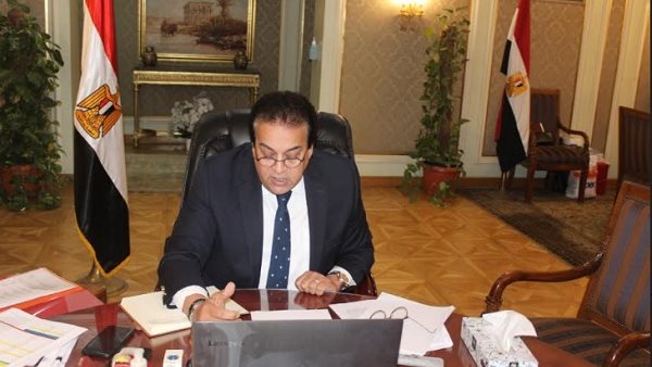 الدكتور خالد عبدالغفار