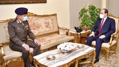 عاجل| الرئيس السيسى يجتمع بالفريق أول محمد زكى وزير الدفاع والإنتاج الحربى