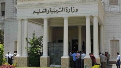 التعليم تكشف عن الأوراق المطلوبة لاستلام شريحة التابلت لطلاب أولى ثانوى.. مستند 