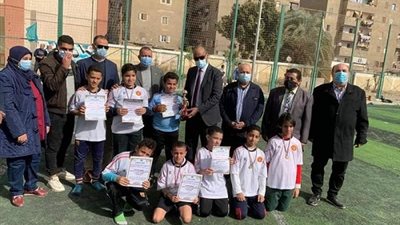 أكرم حسن وكيل تعليم الفيوم يشهد النشاط الرياضي ودوري كرة القدم للمرحلة الابتدائية.. صور