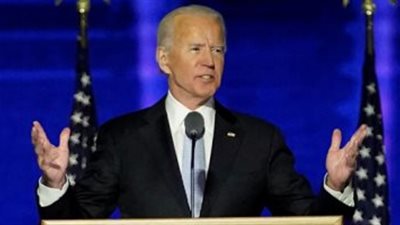 أعضاء المجمع الانتخابي يدلون بأصواتهم وبايدن يقترب من البيت الأبيض