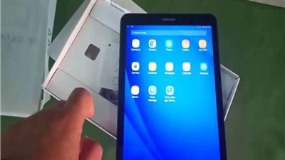 طلاب الصف الأول الثانوي بالأقصر يؤدون الامتحان التجريبي لمادتي اللغة العربية والأحياء