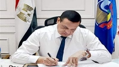 محافظ البحيرة يعتمد مواعيد وجداول امتحانات الفصل الدراسي الأول.. صفوف النقل 16 يناير.. والاعدادية 30 يناير