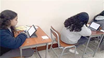 طلاب اولى ثانوى: معظم اسئلة الامتحان التجريبى من بنك المعرفة