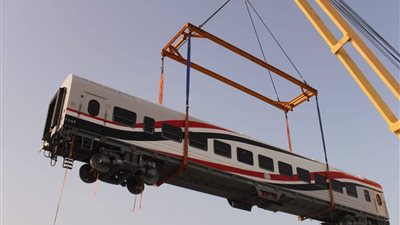 وزير النقل : وصول 22 عربة سكة حديد جديدة للركاب  الى ميناء الاسكندرية 