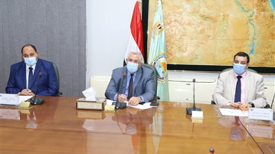 وزير الزراعة يلتقي بالرئيس التنفيذي  لشركة دواجن الوطنية مصر..  ويؤكد على دعم الدولة للمستثمرين وتهيئة مناخ الاستثمار 