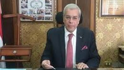 وكيل تعليم الإسماعيلية يناقش تفعيل المنصات الإليكترونية بالمدارس الخاصة 