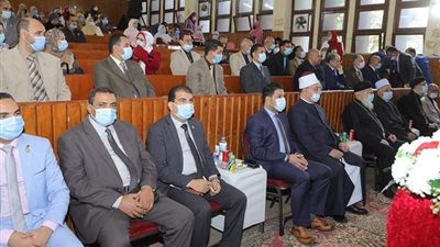 محافظ سوهاج يشهد احتفالية 