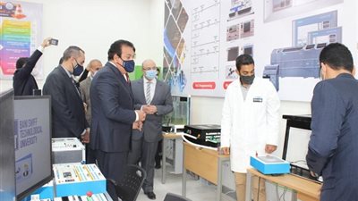 عبدالغفار يشهد احتفالية الجامعة التكنولوجية الجديدة ببني سويف.. ويدشن المعامل الكورية بالجامعة