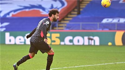 صن الانجليزية تكشف موقف ليفربول بشأن رحيل محمد صلاح