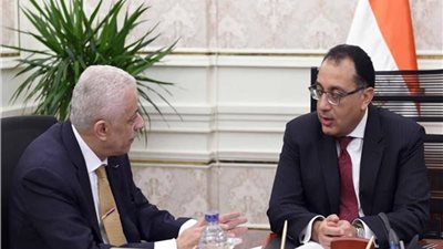 عاجل.. مجلس الوزراء: طارق شوقى يصدر بيانا عاجلا بشأن امتحانات الفصل الدراسى الاول