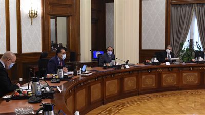 رئيس الوزراء يترأس اجتماع المجلس الأعلى للتخطيط والتنمية العمرانية