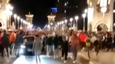 بالفيديو.. طلبة الإسكندرية يحتفلون بتأجيل الإمتحانات خوفا من فيروس 