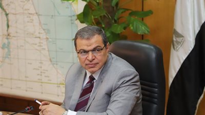 القوي العاملة:  تعيين 706  شباب .. واستخراج 876 شهادة قياس مستوى المهارة ورخصة مزاولة المهنة بالإسماعيلية