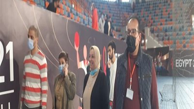 لجنة المتطوعين لمونديال اليد تتابع تدريبات المتطوعين بصالة برج العرب