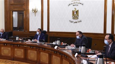 رئيس الوزراء يُتابع توفير التمويل المطلوب لتنفيذ مبادرة الرئيس 