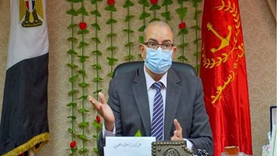 باهى يوجه بتفعيل قرارات رئاسة مجلس الوزراء والتعليم بشأن حماية العاملين من تداعيات كورونا