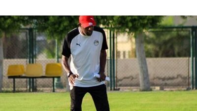 عاجل| ربيع ياسين يتقدم ببلاغ للنائب العام ضد طبيب منتخب الشباب بسبب قيام اللاعبين بأداء صلاة الجمعة