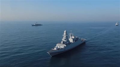 بالصور.. وصول الفرقاطة 