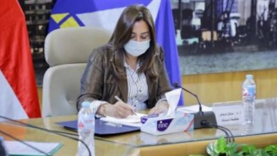 عاجل| محافظ دمياط تصدر قرارا بترقية 7902 معلم إلى الوظائف الأعلى.. 