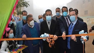محافظ الغربية يفتتح مدرستين بمركز زفتى بتكلفة ١٥مليون جنيه