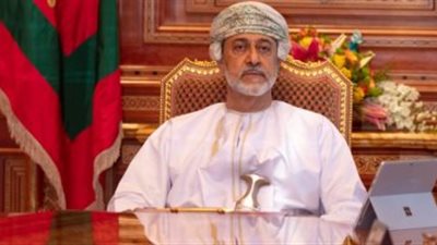 سلطان عُمان يصدر مرسوما يتضمن وضع آلية محددة لانتقال الحكم وتعيين ولي العهد  
