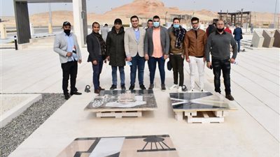 وزارة الهجرة تنظم زيارة إلى مدينة وجامعة الجلالة لوفد من الدارسين المصريين بأوكرانيا  