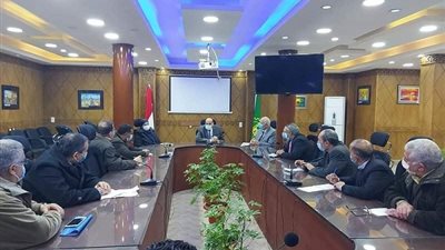 وكيل تعليم القليوبية يجتمع بالتنسيقات المختلفة ومديرى المراحل التعليمية