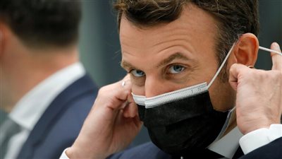 ماكرون: الجيش الفرنسي يقف على خط المواجهة في الخليج