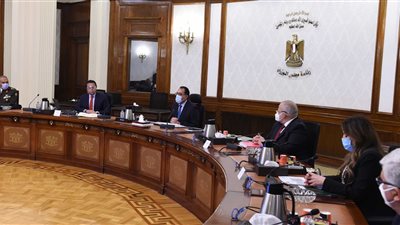 رئيس الوزراء يتابع الموقف التنفيذي لمشروع المعهد القومي للأورام الجديد 