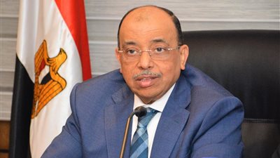 وزير التنمية المحلية يستعرض جهود الوزارة لتحقيق التنمية بمحافظتى شمال وجنوب سيناء خلال 2018 وحتي 2020 