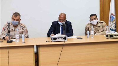 غرباوى: تكليف رئاسي لجامعة جنوب الوادى بإعداد دراسة لتطوير القرى بمحافظة قنا 