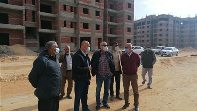 قيادات هيئة المجتمعات يتفقدون مشروعات مدينة العبور