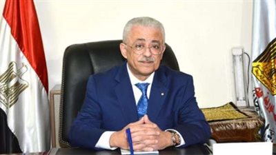 طارق شوقى يضع خطة استكمال الدراسة فى المدارس امام لجنة الازمات بمجلس الوزراء