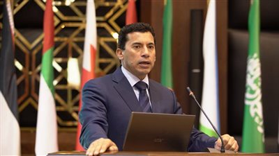 وزيرالرياضة يشهد ورشة عمل الإستراتيجية الوطنية للشباب