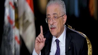 اول تعليق من طارق شوقى على ازمة امتحانات الصف الاول الثانوى