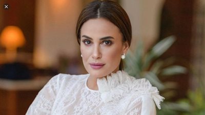 هند صبري تبحث عن بطلة 