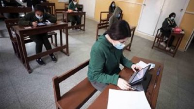 بعد فشل التربية والتعليم.. ومعركة الاتصالات.. مطالب باداء طلاب امتحانات الثانوية العامة ورقيا
