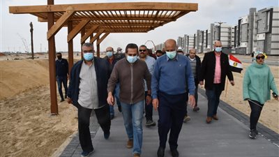 مسئولو الإسكان يقومون بجولة تفقدية للمشروعات السكنية والخدمية بمدينة المنصورة الجديدة