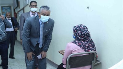 19135 طالبا وطالبة يؤدون الامتحانات في اليوم الخامس بجامعة جنوب الوادى