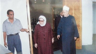 فاطمة عنان أم المعلمين..سيدة حاربت من أجل المعلم المصرى ..تعرف على إنجازاتها فى مجال التعليم 