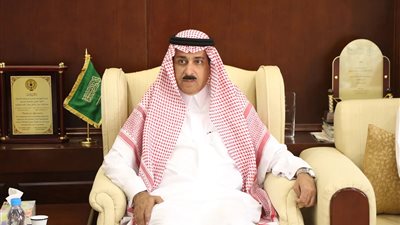  رئيس جامعة حائل يشيد بقرار مجلس الوزراء السعودي بتشكيل لجنة عليا للبحث ‏والتطوير والابتكار 