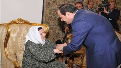 بعد نعى الرئيس السيسى لها.. الحاجة زينب الملاح فى سطور